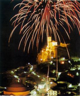 14 de Agosto, día del castillo de fuegos artificiales en Montefrío